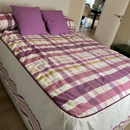 Triana Family Suites Севілья Екстер'єр фото